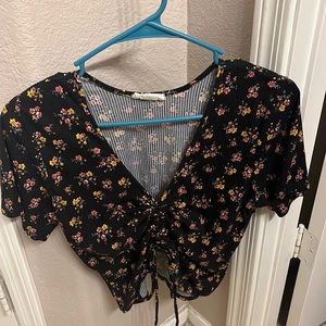 Molly Rose Black Floral Crop
